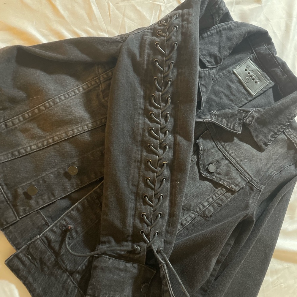 Black Denim Jacket Lace-Up Sleeve & Side Cropped Women’s Small 100% Cotton - Picture 6 of 10